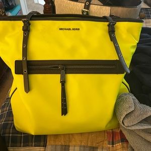 Like brand new Michael Kors bag